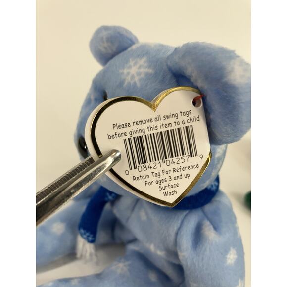 Ty Beanie Babies Bundle (2pcs) Wallace Bear And 1999 Holiday Teddy - Picture 10 of 16